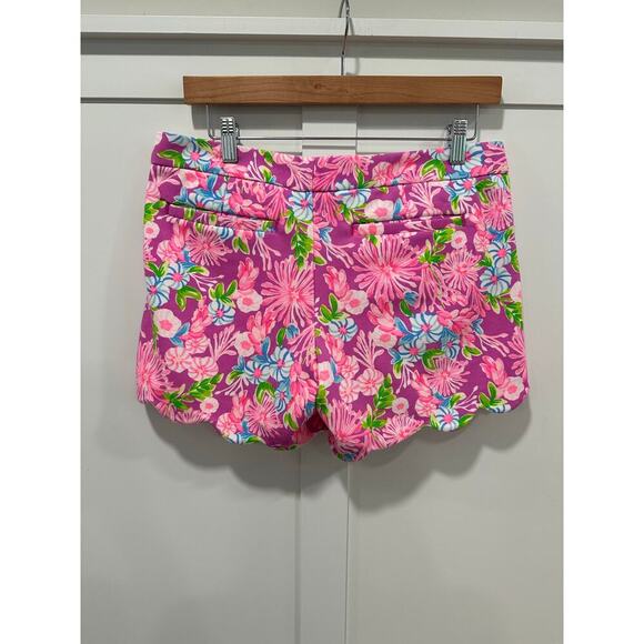 Lilly Pulitzer Buttercup Knit Shorts Size 6 in Moms the Word - Picture 2 of 6